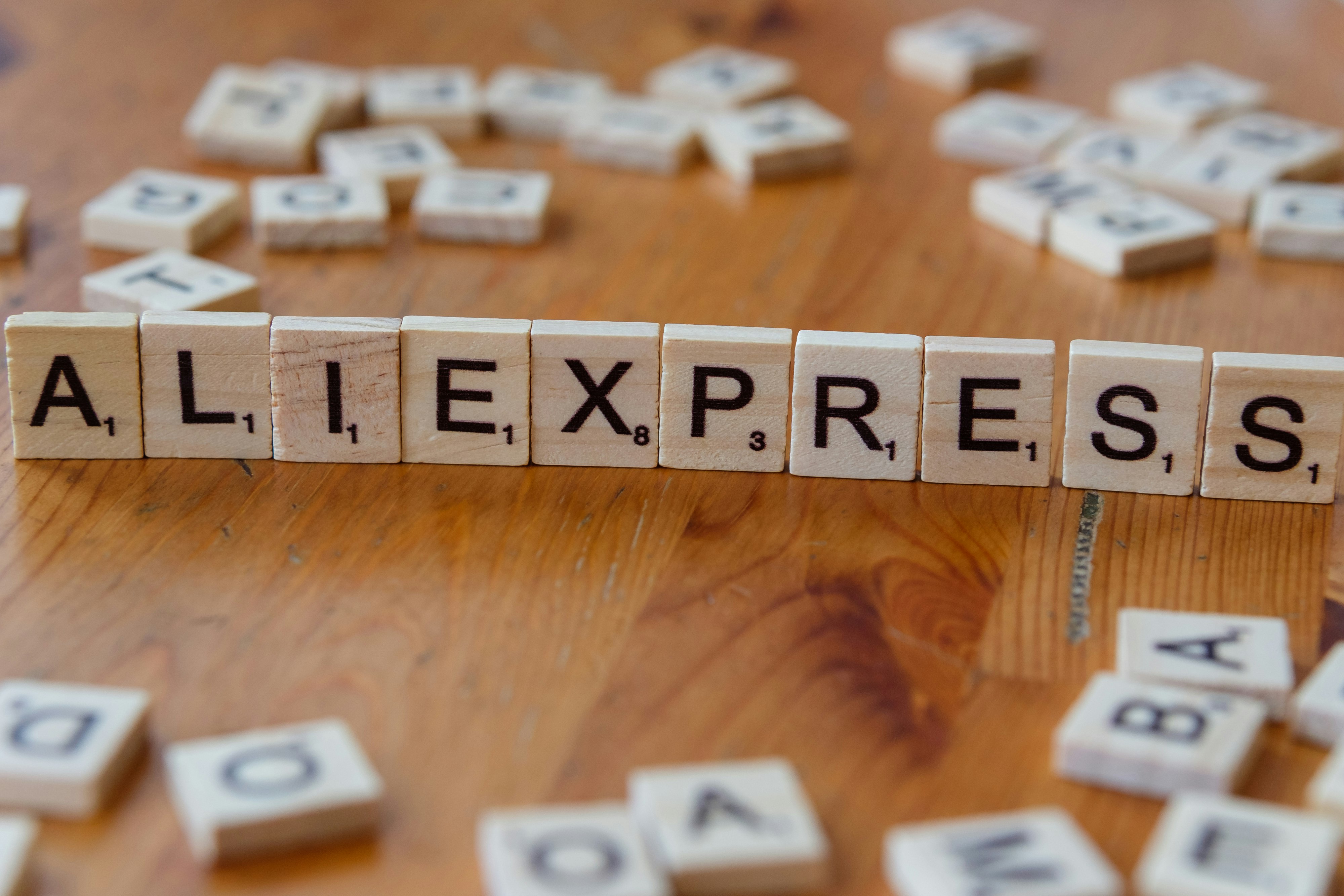 Wooden block spelling express spa services